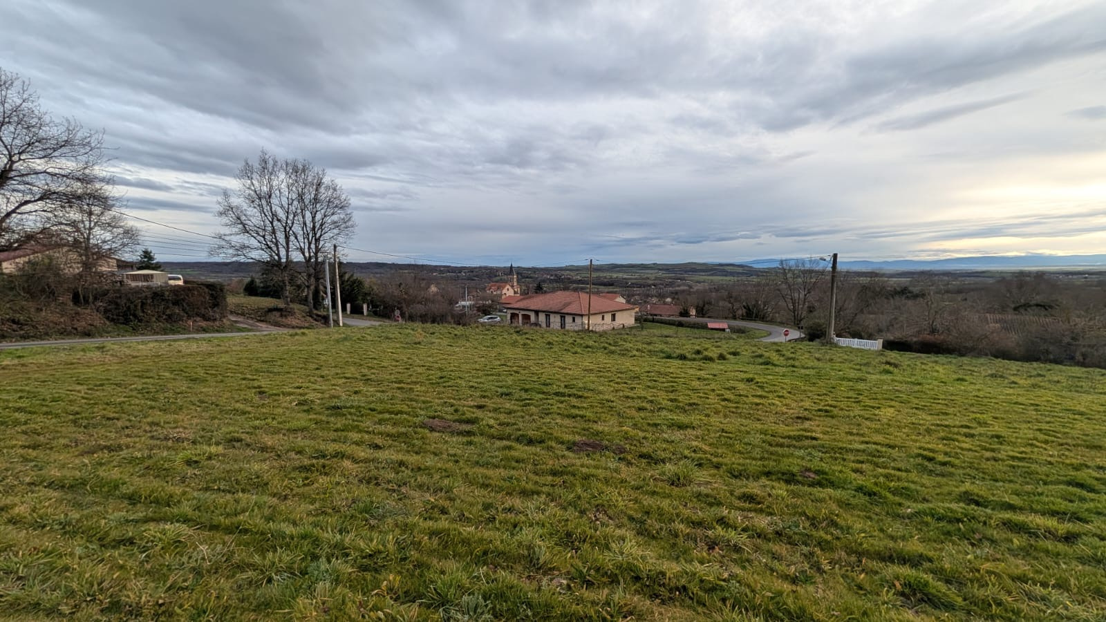 Terrain de 994m2 à MONTCEL